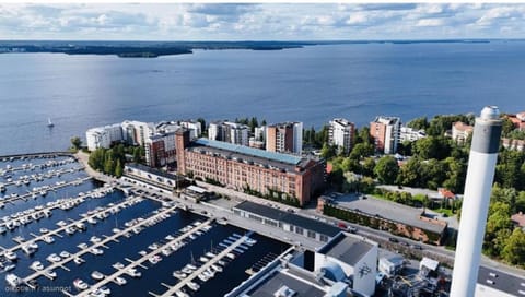 Property building, Day, Neighbourhood, Bird's eye view, Lake view
