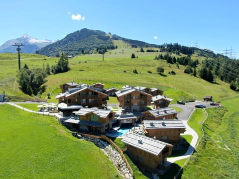 Property building, Swimming pool