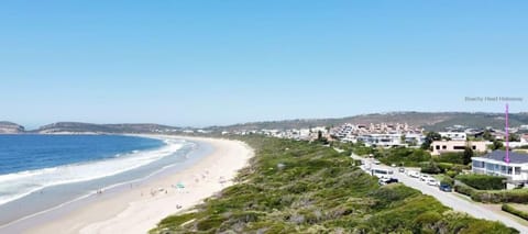 Beachy Head Hideaway 9 - Overlooks Rob 5 Beach Apartment in Plettenberg Bay