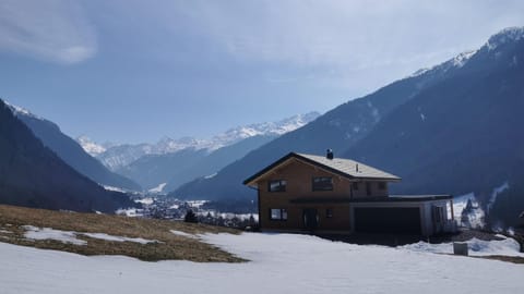 Property building, Natural landscape, Winter