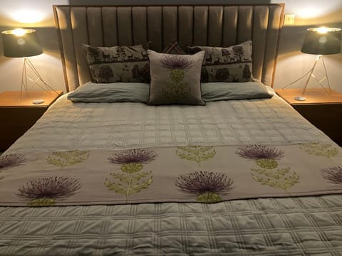 Strath View on the NC 500 Apartment in Scotland