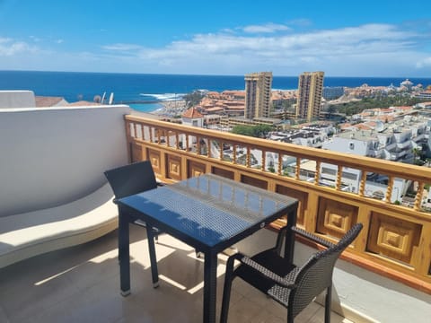 Balcony/Terrace, City view, Sea view
