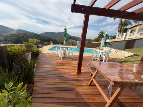 Suite Requinte da Serra Bed and Breakfast in Miguel Pereira