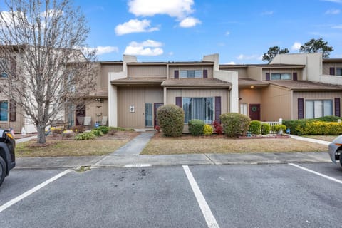 Tropical Oasis House in Little River