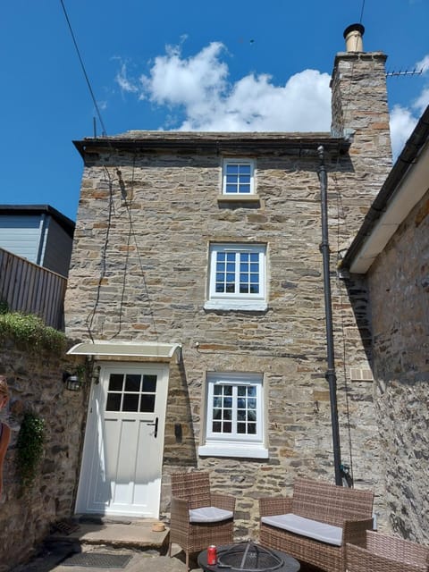 Puzzle Cottage, Quirky Dales Cottage for 2 House in England
