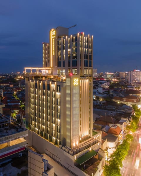 Property building, Facade/entrance