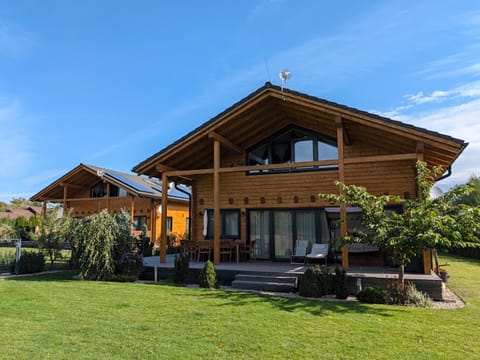 Day, Garden view