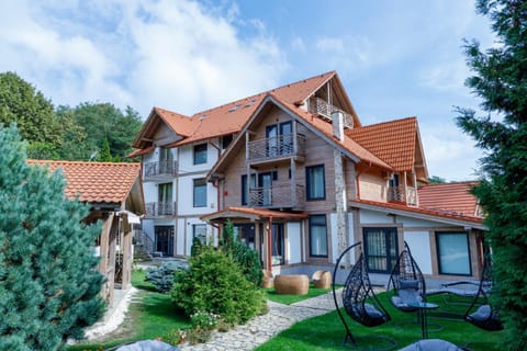 Property building, Garden view
