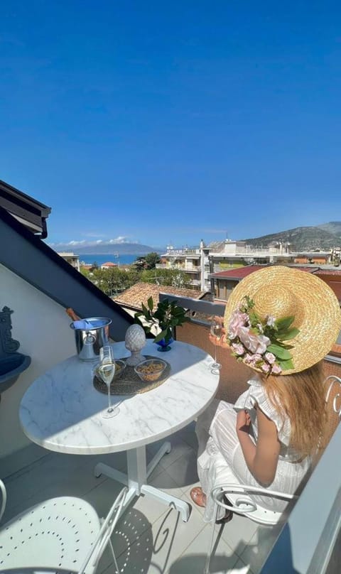 City view, Breakfast
