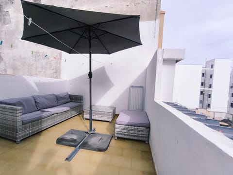 Day, Balcony/Terrace