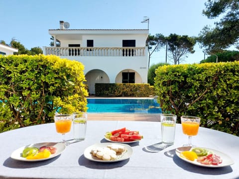Balcony/Terrace, Swimming pool