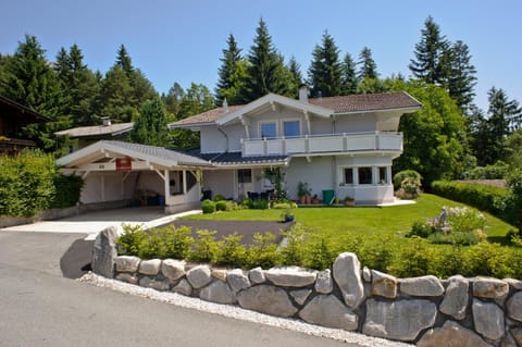 Facade/entrance, Summer