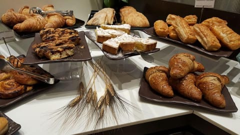 Food, Buffet breakfast, Italian breakfast