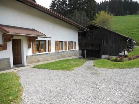 Facade/entrance, Garden