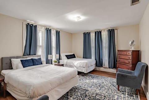 Haute on Hannon- Midtown Cottage! House in Mobile