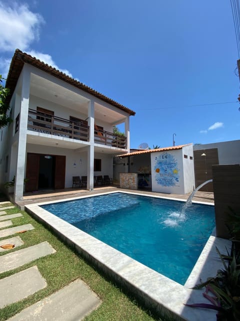 Property building, Day, Pool view, Swimming pool