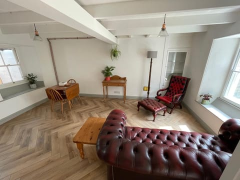 Peaceful period cottage in central location House in Penzance