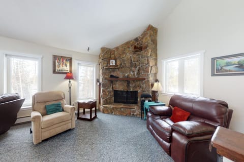 Misty Meadow House in Fraser