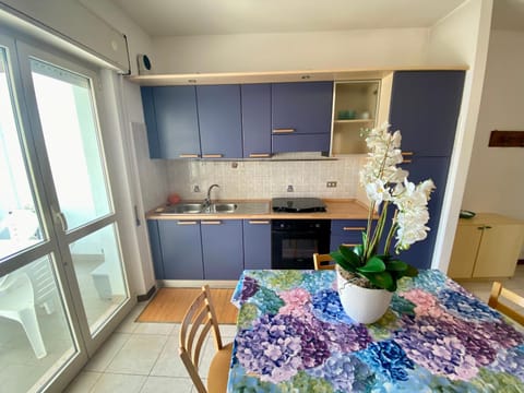 Appartamento Vista Mare con Spiaggia e Piscina Apartment in Alba Adriatica