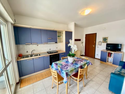 Appartamento Vista Mare con Spiaggia e Piscina Apartment in Alba Adriatica