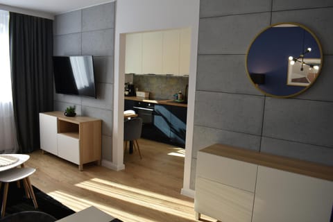 TV and multimedia, Kitchen or kitchenette, Living room
