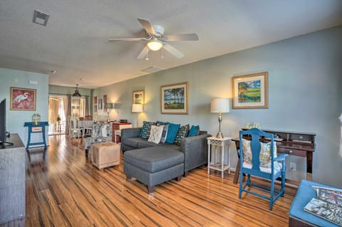Charleston Townhome about 13 Mi to Sand and Surf! House in Mount Pleasant