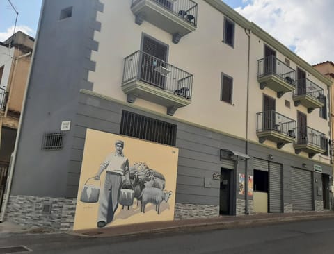 Affittacamere DOMO AGORA' Bed and Breakfast in Sardinia