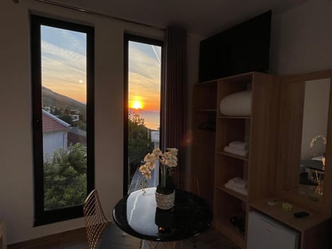 four generation hotel Bed and Breakfast in Montenegro
