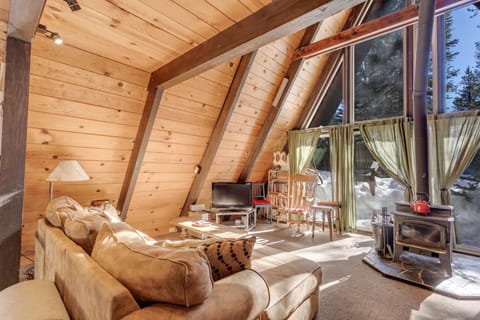 Popular A-frame Cabin With Deck & Views - Vh 216 Cabin in Bear Valley