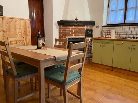 Secou d'Fredu - la casa nel bosco House in Piedmont