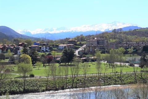 View (from property/room), Mountain view