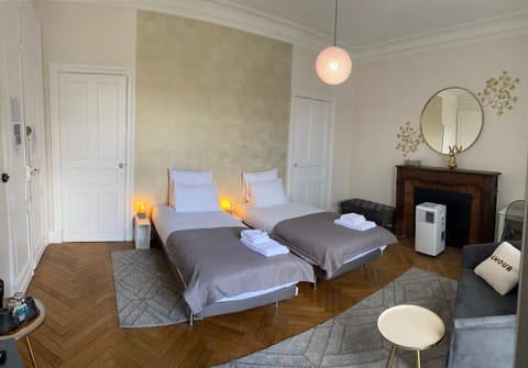 View (from property/room), Photo of the whole room