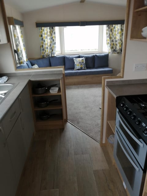 709 Seawick House in Tendring District