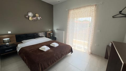 VIRGIN ROCKs APARTMENT 2 Apartment in Kalabaka