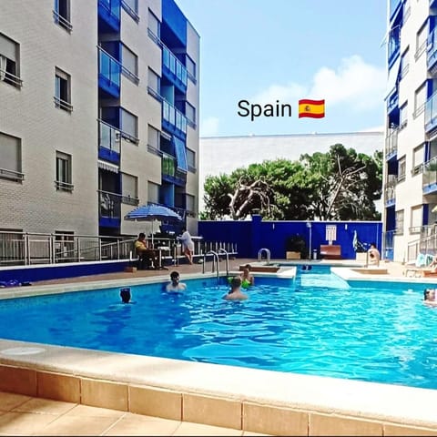 Swimming pool, Swimming pool