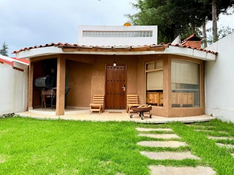 ESTANCIA 360 HERMOSA CABAÑA PARA PAREJA O FAMILIA House in State of Puebla