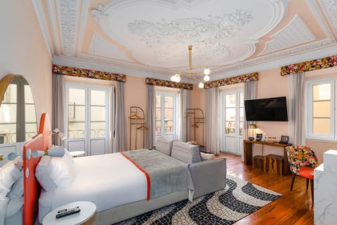 TV and multimedia, Decorative detail, Bedroom