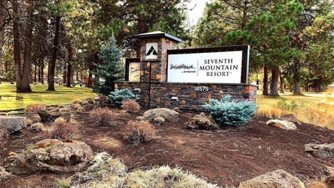 Seventh Mountain Resort Apartment hotel in Deschutes River Woods