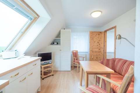 Direkt am Deich - Ferienwohnung Oland im Gästehaus Am Badedeich Apartment in Dagebüll