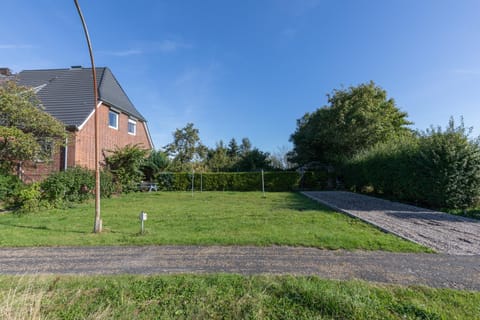 Grenzhaus am See House in Nordfriesland