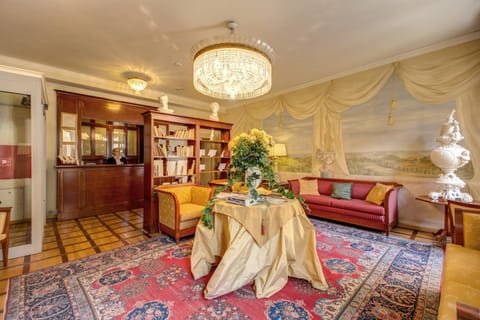 Seating area