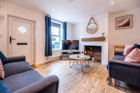 Lily Cottage, Leiston House in Leiston