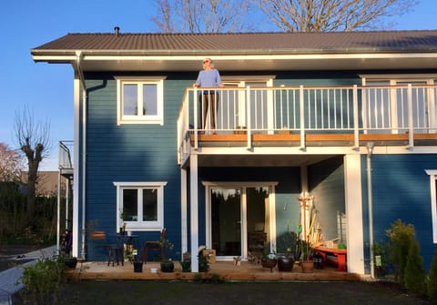Property building, Balcony/Terrace