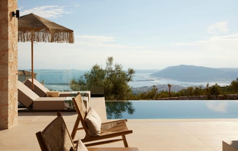 Day, Natural landscape, Balcony/Terrace, Mountain view, Pool view, Sea view, Swimming pool, sunbed
