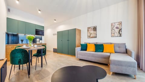 Kitchen or kitchenette, Seating area, Dining area, wardrobe