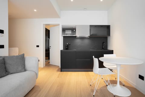 Kitchen or kitchenette, Living room, Dining area