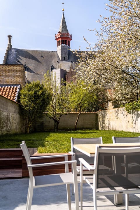 Garden, Garden, City view, City view, Garden view, Garden view