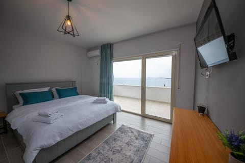 Bedroom, Sea view