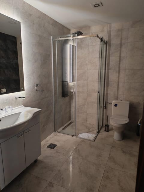 Shower, Bathroom