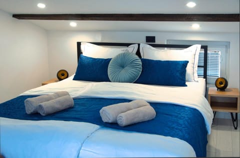 Piranum Guesthouse with terrace Bed and Breakfast in Piran